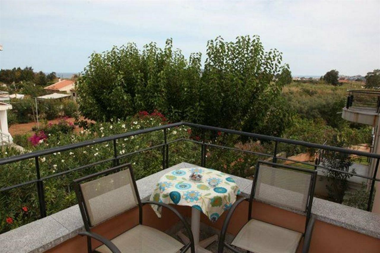 Alfa Hotel Apartments Gerani  Extérieur photo